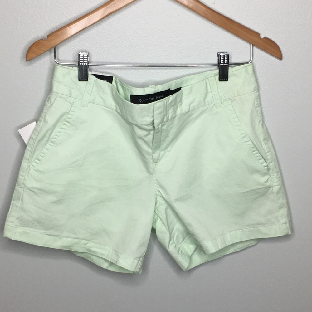 New Calvin Klein Jeans Chino Shorts Size 4